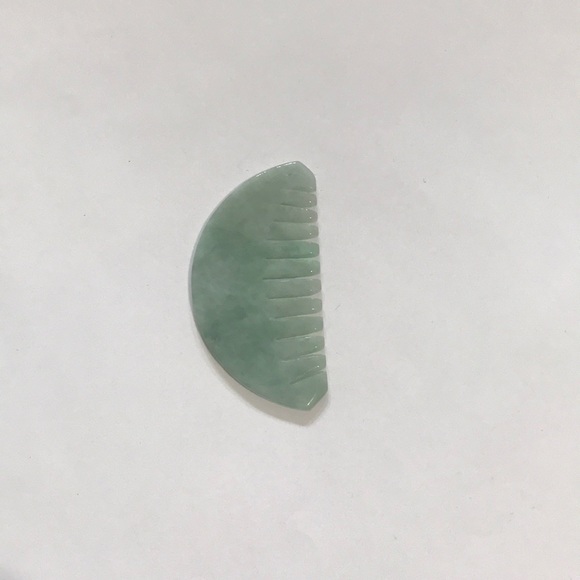Jewelry - Grade A Natural Comb Jade